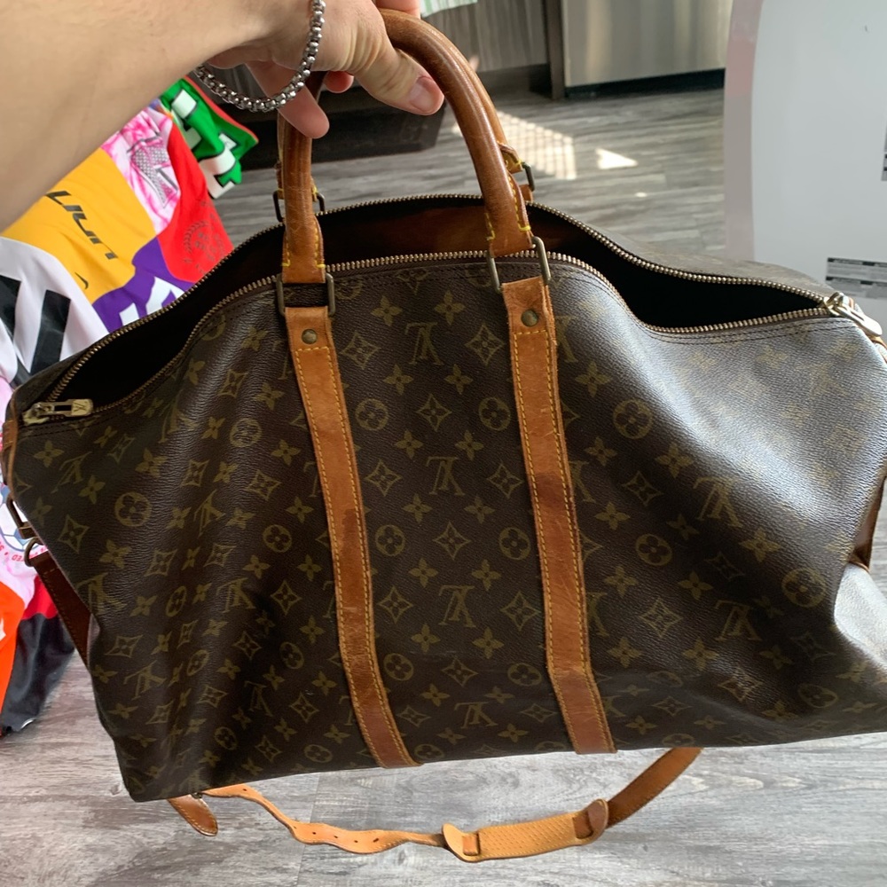 Authentic Louis Vuitton Bandouliere 55 keepall bag